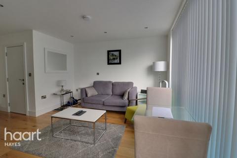 Station Road, Hayes 1 bed apartment for sale