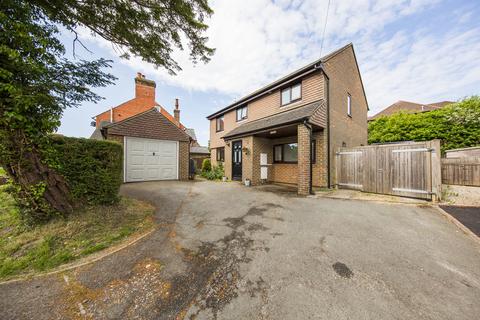 Marklye Lane, Heathfield 4 bed detached house for sale