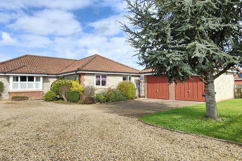 4 bedroom detached bungalow for sale