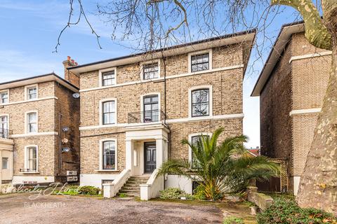 Shooters Hill Road, London 1 bed apartment for sale