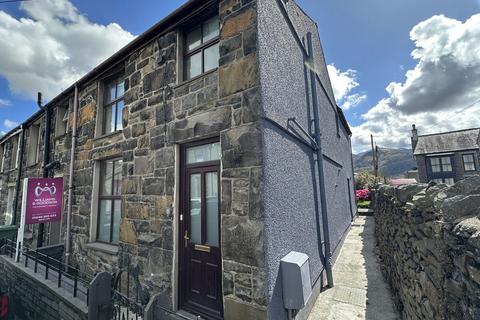 Well Street, Llanberis, Gwynedd, LL55 3 bed end of terrace house for sale