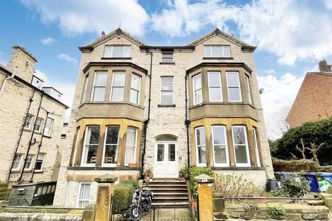 15 Fulford Road, Scarborough 2 bed flat for sale