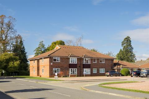 Greenshaw Drive, Wigginton, York 2 bed retirement property for sale