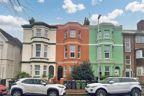 Pevensey Road, Eastbourne 7 bed townhouse for sale