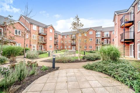 Oakhill Place, High View, Bedford... 2 bed apartment for sale