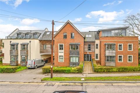 Oaks Road, Tenterden, Kent, TN30 2 bed apartment for sale