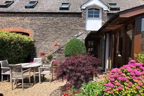 Chillington, Kingsbridge, Devon, TQ7 3 bed barn conversion for sale