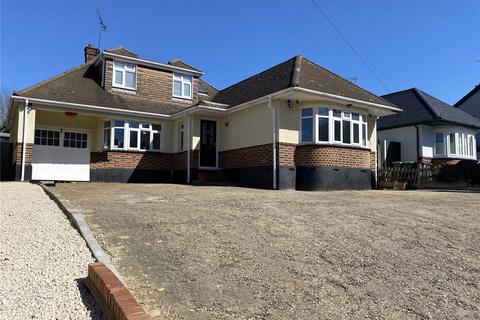 Crown Hill, Rayleigh, Essex, SS6 4 bed bungalow for sale