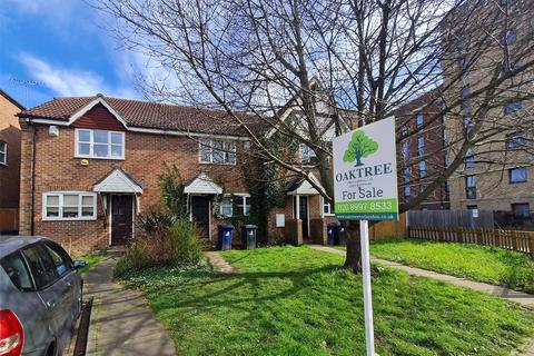 Tawny Close, West Ealing, London, W13 3 bed terraced house for sale