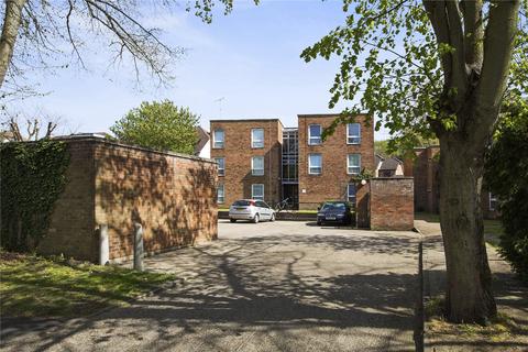 Melrose Road, Weybridge, KT13 1 bed apartment for sale