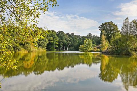 Otium Lake, Pluckley, Kent, TN27 5 bed detached house for sale