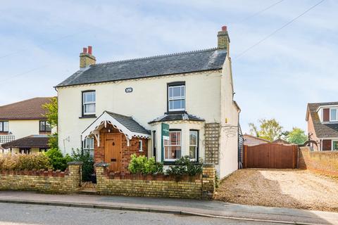 High Street, Meppershall, Shefford, SG17 4 bed detached house for sale