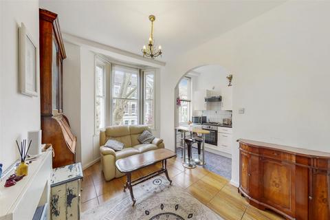 Ashmore Road, Maida Hill, London 2 bed flat for sale