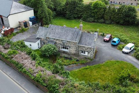 Coed Coch, Dyffryn Ardudwy 3 bed detached house for sale