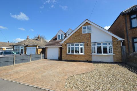 4 bedroom detached bungalow for sale