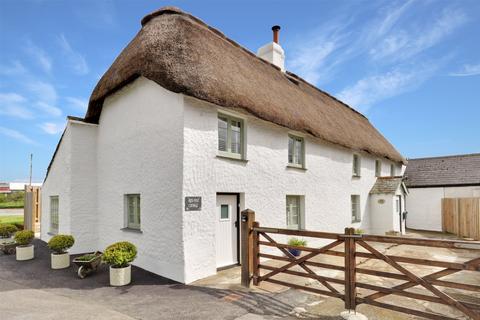 Launcells, Bude, Cornwall, EX23 4 bed detached house for sale