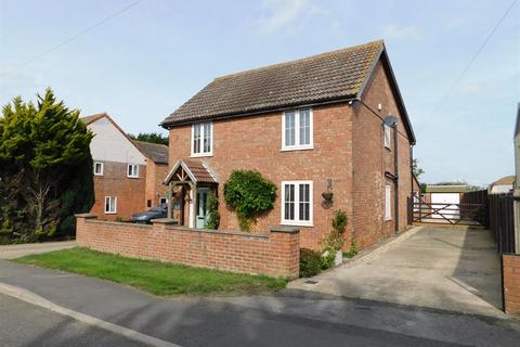 Station Road, Firsby PE23 4 bed detached house for sale