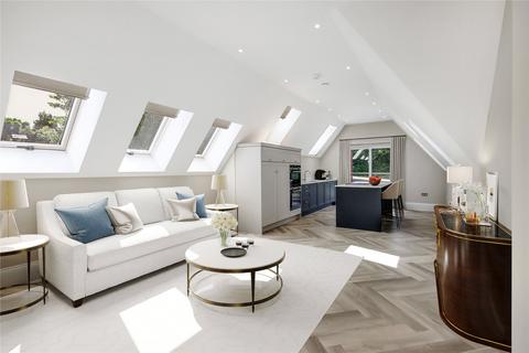 Green Hedges, Westerham Road, Oxted... 2 bed apartment for sale