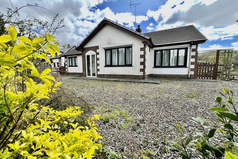 4 bedroom bungalow for sale