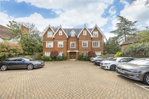 Ashley Road, Walton On Thames... 3 bed flat for sale