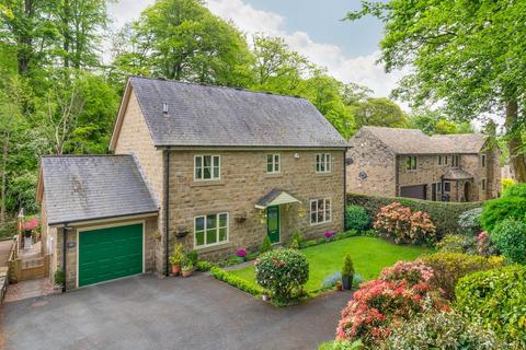 Stepping Stones, East Morton, Keighley 5 bed detached house for sale