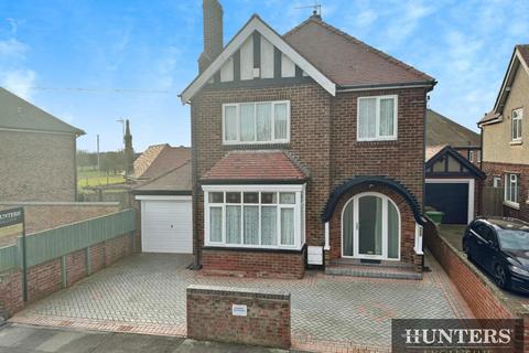 St. James Road, Bridlington 3 bed detached house for sale