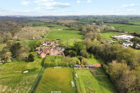 6 bedroom equestrian property for sale