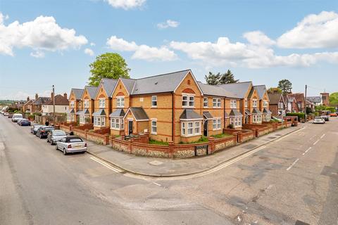 Albury Road, Merstham, Redhill... 1 bed flat for sale