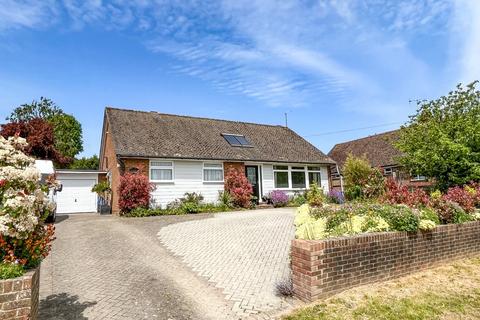 Asten Fields, Battle, TN33 3 bed bungalow for sale