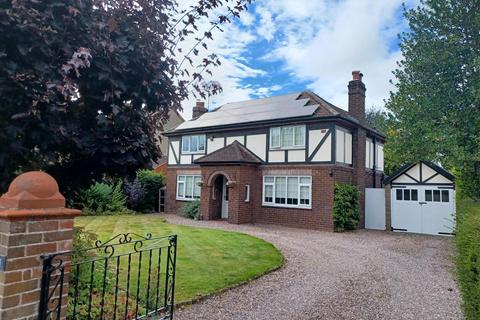 Tilley Road, Wem, Shropshire 3 bed detached house for sale