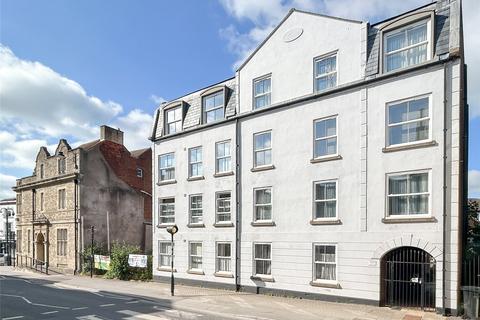 Chatham Court, Station Road 2 bed apartment for sale