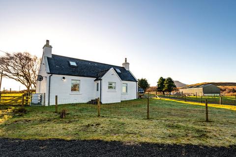 25 Kilmuir, Dunvegan, Isle Of Skye, IV55 3 bed detached house for sale