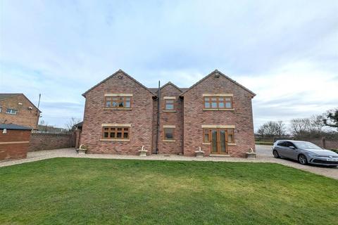 Hurworth Moor, Darlington 5 bed detached house for sale