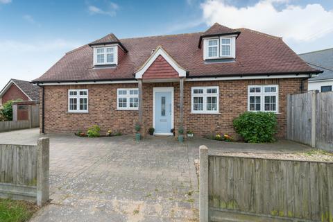 Ridgeway, Whitstable 3 bed detached house for sale