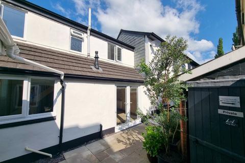 Bridge Street, Tiverton, Devon, EX16 2 bed semi