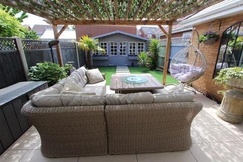 Wainwright Close, Rhos on Sea 3 bed house for sale