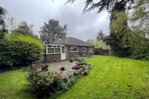 Loop Lane, Moulton 2 bed detached bungalow for sale