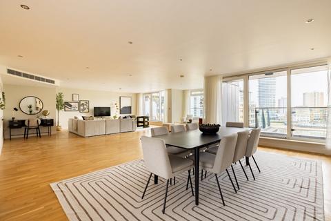 Courtyard House, Imperial Wharf, London 3 bed flat for sale