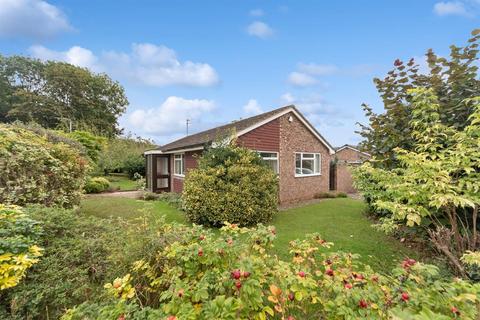 14 Ferndown Road, Ledbury... 3 bed bungalow for sale