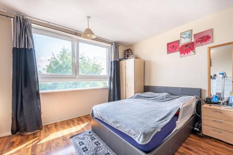Queensdale Crescent, Holland Park... 2 bed flat for sale