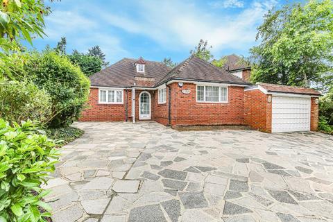 Croham Manor Road, South Croydon... 3 bed detached house for sale