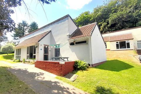 3 bedroom semi-detached bungalow for sale