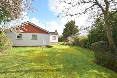 Through Duncans, Woodbridge, IP12 3 bed bungalow for sale