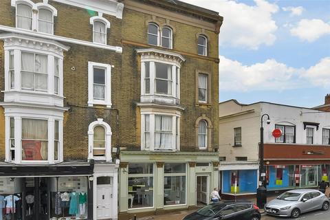 Union Street, Ryde, Isle of Wight 2 bed apartment for sale