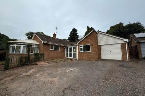 Taunton TA4 3 bed detached bungalow for sale