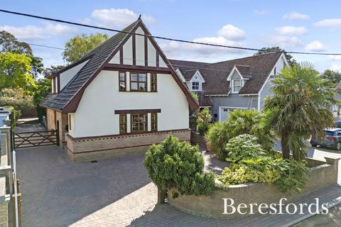 Mountview Crescent, St. Lawrence, CM0 4 bed detached house for sale