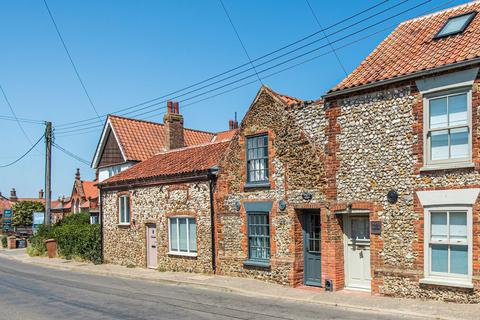Brancaster 3 bed cottage for sale