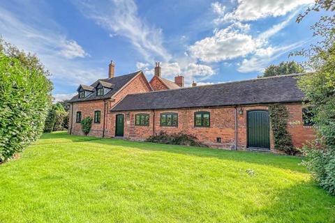 Hill Hall Barn, Old London Road... 4 bed house for sale