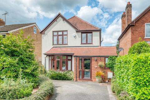 Lickey Rock, Marlbrook, Bromsgrove... 3 bed detached house for sale