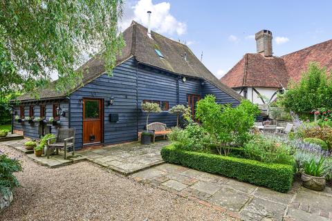 Beales Lane, Northiam, East Sussex... 3 bed barn conversion for sale